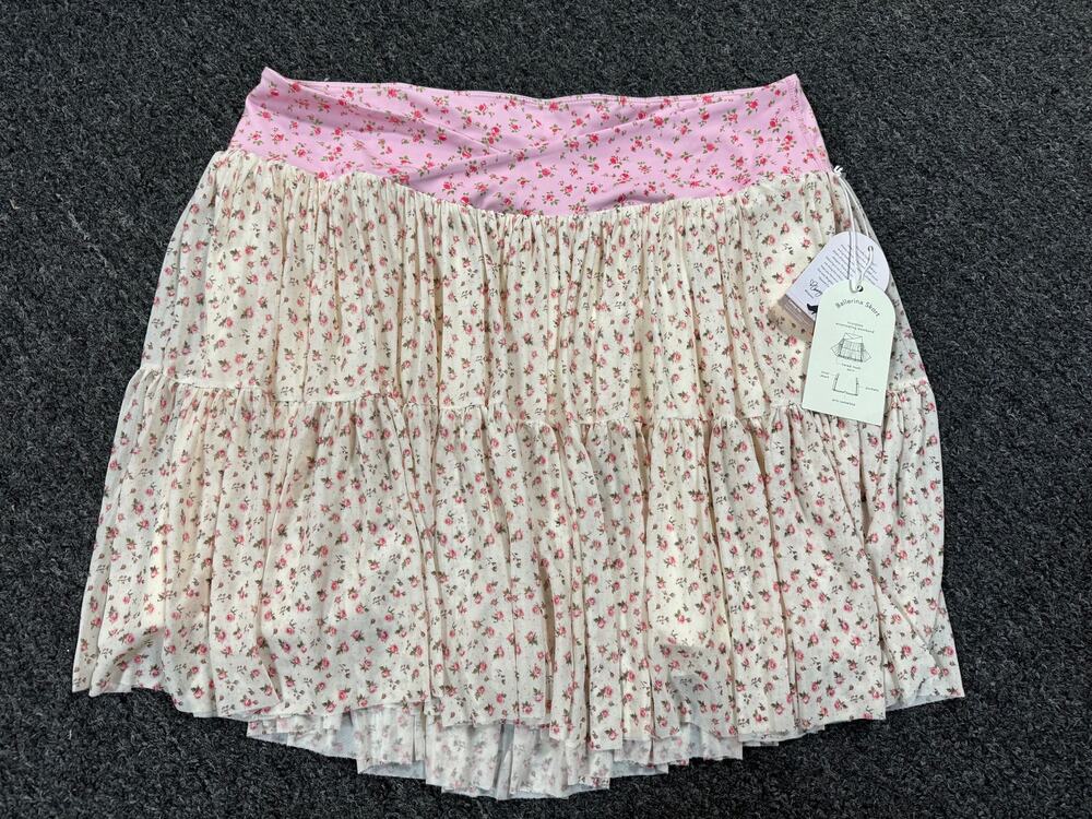 NWT Ladies Plus Blogilates Pink Floral Ballerina Skort - 3X